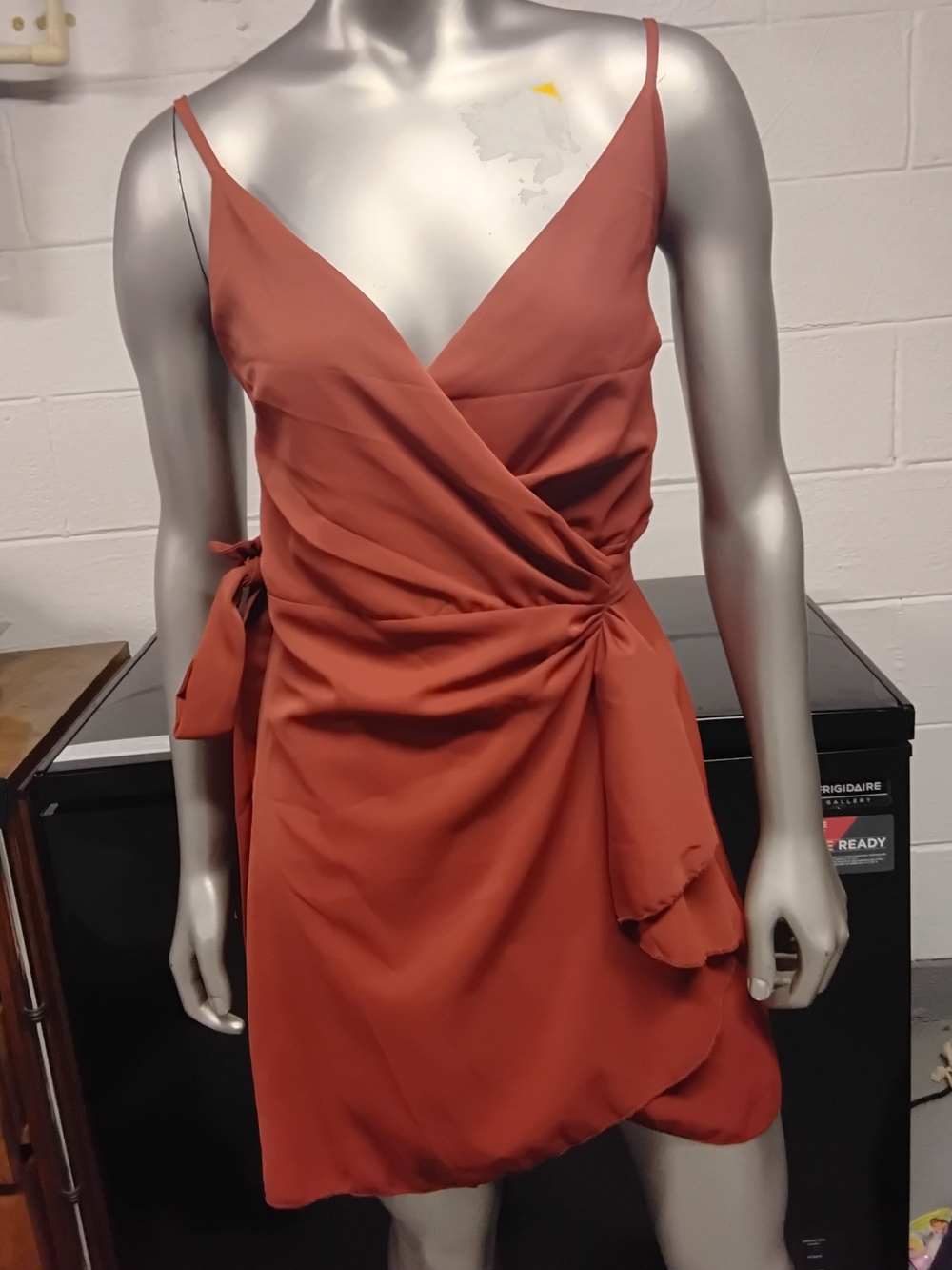 Tie-Waist Rust Mini Dress with V-Neck Spaghetti Straps